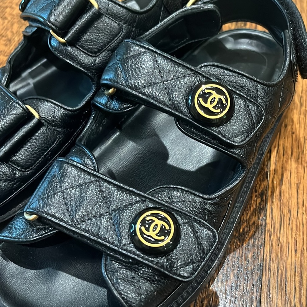 🖤 Chanel Dad Sandals - Picture 3 of 15